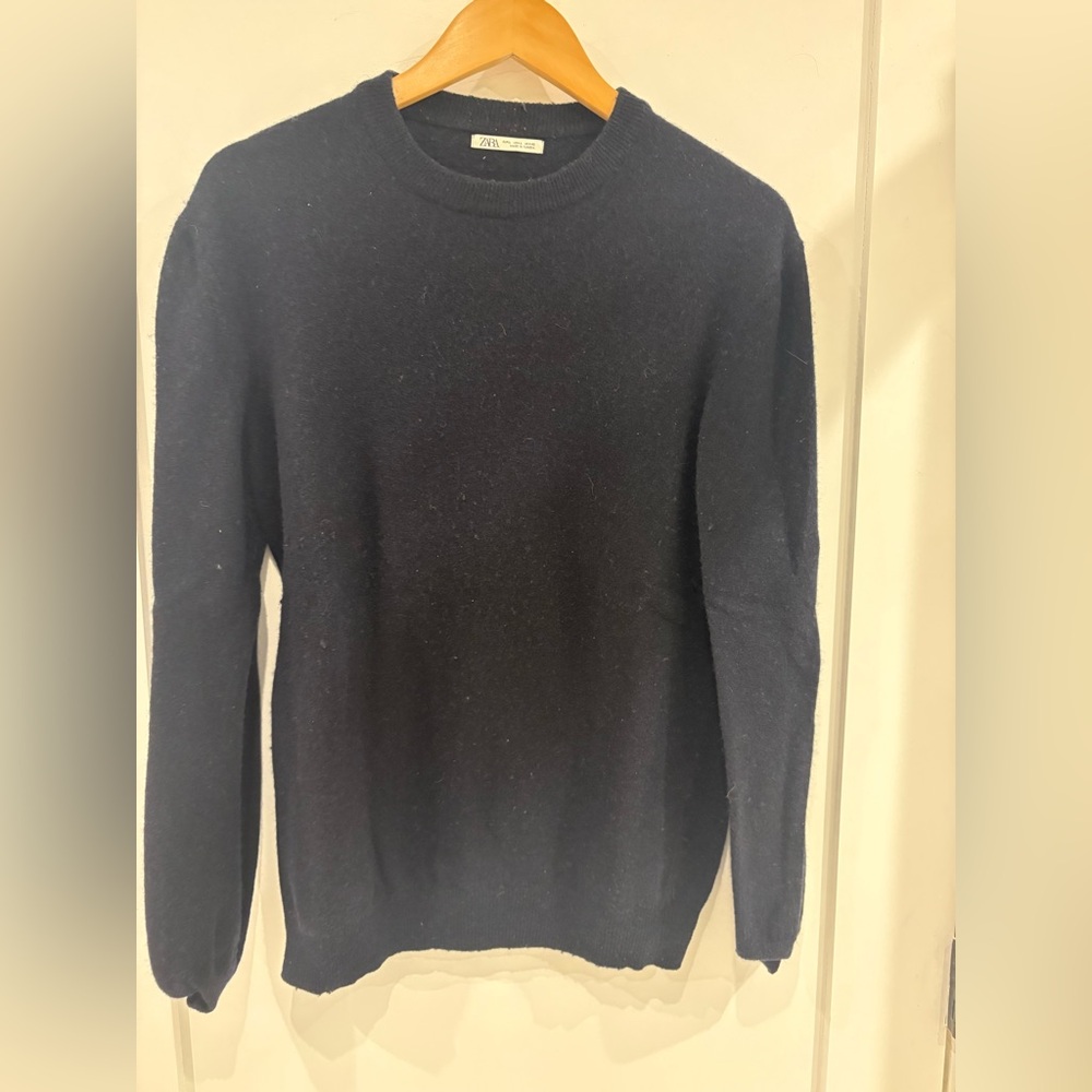 Zara Men's Dark Navy Crewneck Sweater